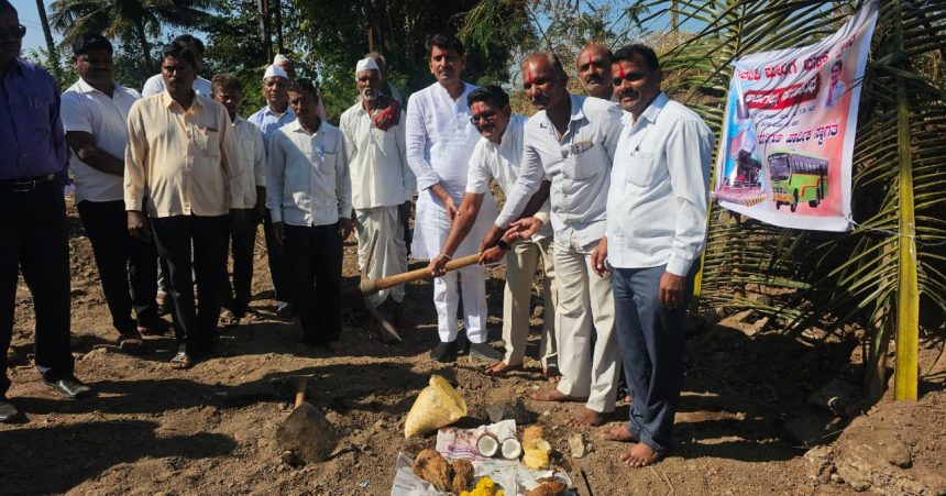 ಕ್ಷೇತ್ರದ ಸರ್ವಾಂಗೀಣ ಅಭಿವೃದ್ಧಿಗೆ ನಾವು ಬದ್ಧರಾಗಿದ್ದೇವೆ : ಚಿದಾನಂದ ಸವದಿ ಕ್ಷೇತ್ರದ ಸರ್ವಾಂಗೀಣ ಅಭಿವೃದ್ಧಿಗೆ ನಾವು ಬದ್ಧರಾಗಿದ್ದೇವೆ : ಚಿದಾನಂದ ಸವದಿ