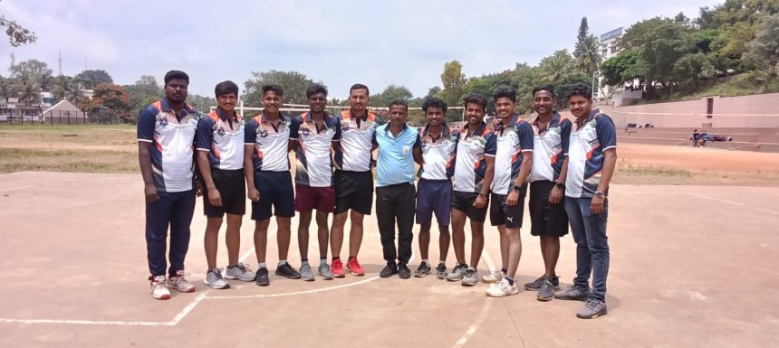 ವಿಜಯಪುರ ಕ್ರೀಡಾಪಟುಗಳು ರಾಜ್ಯಮಟ್ಟಕ್ಕೆ ಆಯ್ಕೆ ವಿಜಯಪುರ ಕ್ರೀಡಾಪಟುಗಳು ರಾಜ್ಯಮಟ್ಟಕ್ಕೆ ಆಯ್ಕೆ