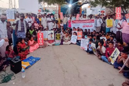 `ನಮ್ಮೂರ ಶಾಲೆ ಮುಚ್ಚಲು ಬಿಡುವುದಿಲ್ಲ’ – ಅಸುಂಡಿ  ಗ್ರಾಮಸ್ಥರ ಪ್ರತಿಭಟನೆ