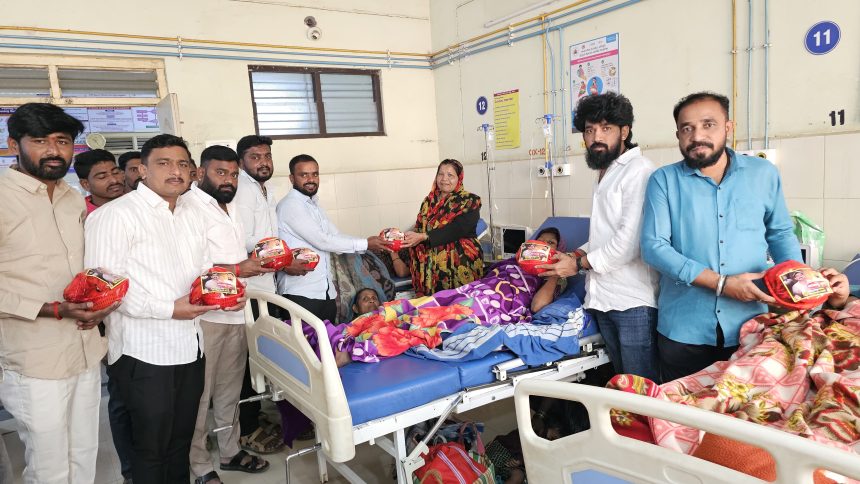 ಚಿದಾನಂದ ಸವದಿ ಬಡವ ಶ್ರೀಮಂತ ಎಂಬ ಯಾವುದೇ ಭೇದವಿಲ್ಲದೆ ಎಲ್ಲರೊಂದಿಗೆ ಇರುವ ಒಬ್ಬ ನಾಯಕ: ಮಲ್ಲು ಕುಲ್ಲೋಳಿ