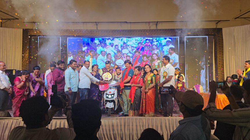 ಗಮನ ಸೆಳೆದ ಲಯನ್ಸ್ ಜನುಮದ ಜೋಡಿ ಕಾರ್ಯಕ್ರಮ : ಈರಣ್ಣ ನಕಾತಿ ದಂಪತಿಗಳು ಪ್ರಥಮ