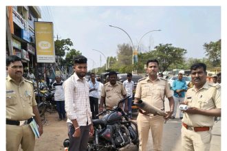 ಕರ್ಕಶ ಶಬ್ದ ಮಾಡುವ ಸೈಲ್ಸರ್, ಕಾರಿನ ಟಿಂಟೆಡ್ ಕೂಲಿಂಗ ಪಿಲ್ಮ ತೆರವುಗೊಳಿಸಿದ ಪಿಎಸ್ಆಯ್ ಸಂಜಯ ತಿಪ್ಪರೇಡ್ಡಿ