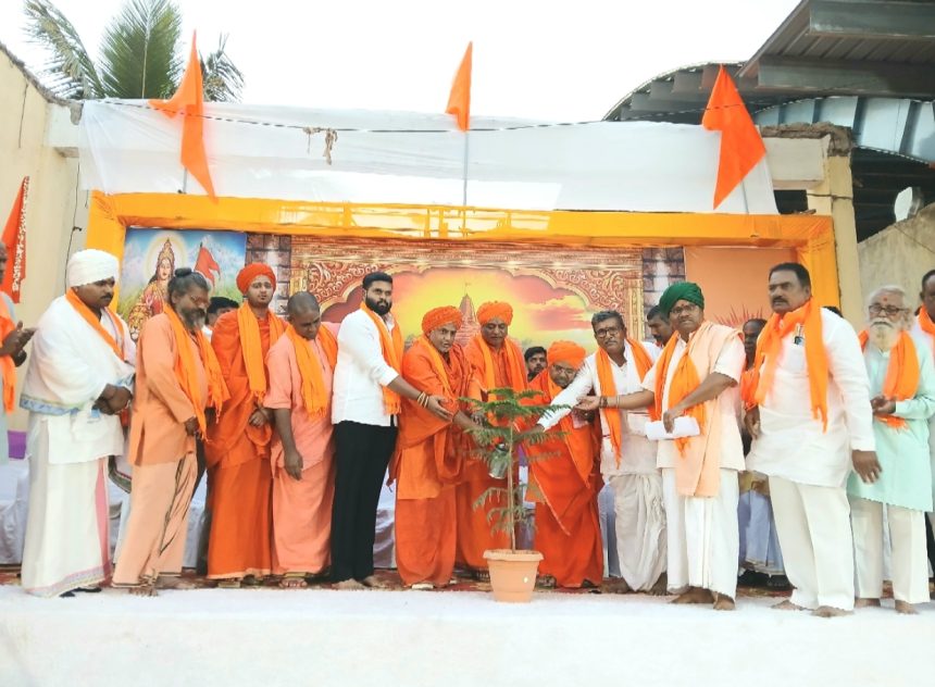 ಮಠ ಹಾಗೂ ಮಠಾಧೀಶರು ಉಳಿಯಲು ಹಿಂದೂತ್ವ ಕಾರಣ : ಅಭಿನವ ಗುರುಲಿಂಗ ಜಂಗಮ ಮಹಾಪ್ರಭುಗಳು