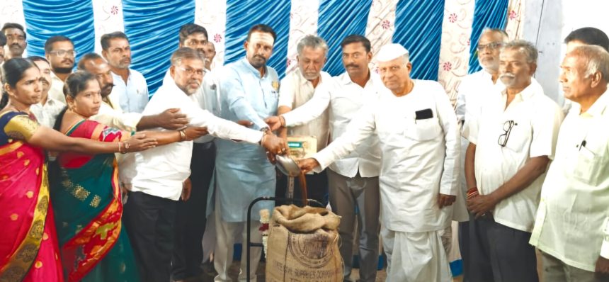 ೧೭ ತೊಗರಿ ಖರೀದಿ ಕೇಂದ್ರಗಳನ್ನು ತೆರೆಯಲಾಗಿದೆ : ವಿಜಯಾನಂದ ಕಾಶಪ್ಪನವರ