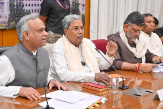 ಹಳ್ಳಿ ಅಧಿಕಾರ ಕಸಿದುಕೊಂಡ ಮೋದಿ ಸರ್ಕಾರ: ಮುಖ್ಯಮಂತ್ರಿ ಸಿದ್ದರಾಮಯ್ಯ ಆಕ್ರೋಶ