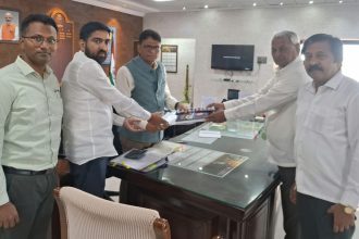 ಬ್ಯಾಡಗಿ ರೈಲು ನಿಲ್ದಾಣಕ್ಕೆ ಪ್ರಮುಖ ಎಕ್ಸ್‌ಪ್ರೆಸ್ ರೈಲುಗಳ ನಿಲುಗಡೆಗೆ ಮನವಿ