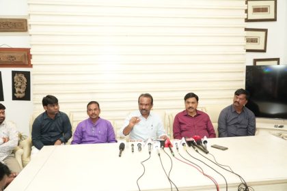 ಜ.17ಕ್ಕೆ ಬಳ್ಳಾರಿಯಲ್ಲಿ ಬೃಹತ್ ಪ್ರತಿಭಟನಾ ಸಮಾವೇಶ : ರವಿಕುಮಾರ್