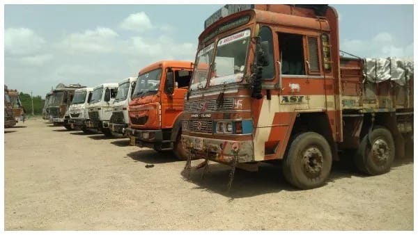 20 ಟನ್ ಅಕ್ರಮ ಅದಿರಿನ ಲಾರಿ ವಶ