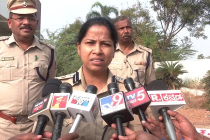 ರೀಲ್ಸ್ ಕ್ರೇಜ್‌ಗೆ ಹೊತ್ತಿ ಉರಿದ ಶ್ರೀಮತಿ ಅರುಣಾ ಜನಾರ್ಧನ್ ರೆಡ್ಡಿಯ ಮಾದರಿ ಮನೆ : 6 ಅಪ್ರಾಪ್ತರು ಸೇರಿ 8 ಮಂದಿ ವಶಕ್ಕೆ, 