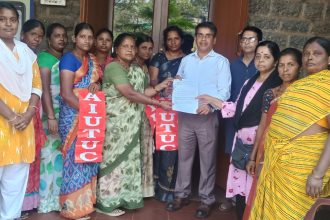 ವಿವಿಧ ಬೇಡಿಕೆಗಳ ಈಡೇರಿಕೆಗೆ ಬಿಸಿಯೂಟ ಕಾರ್ಮಿಕರ ಮನವಿ