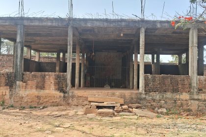 ಕಾಯಕಲ್ಪಕ್ಕೆ ಕಾದಿರುವ ಕಿತ್ತೂರಿನ ಕಲ್ಮೇಶ್ವರ ದೇವಸ್ಥಾನ