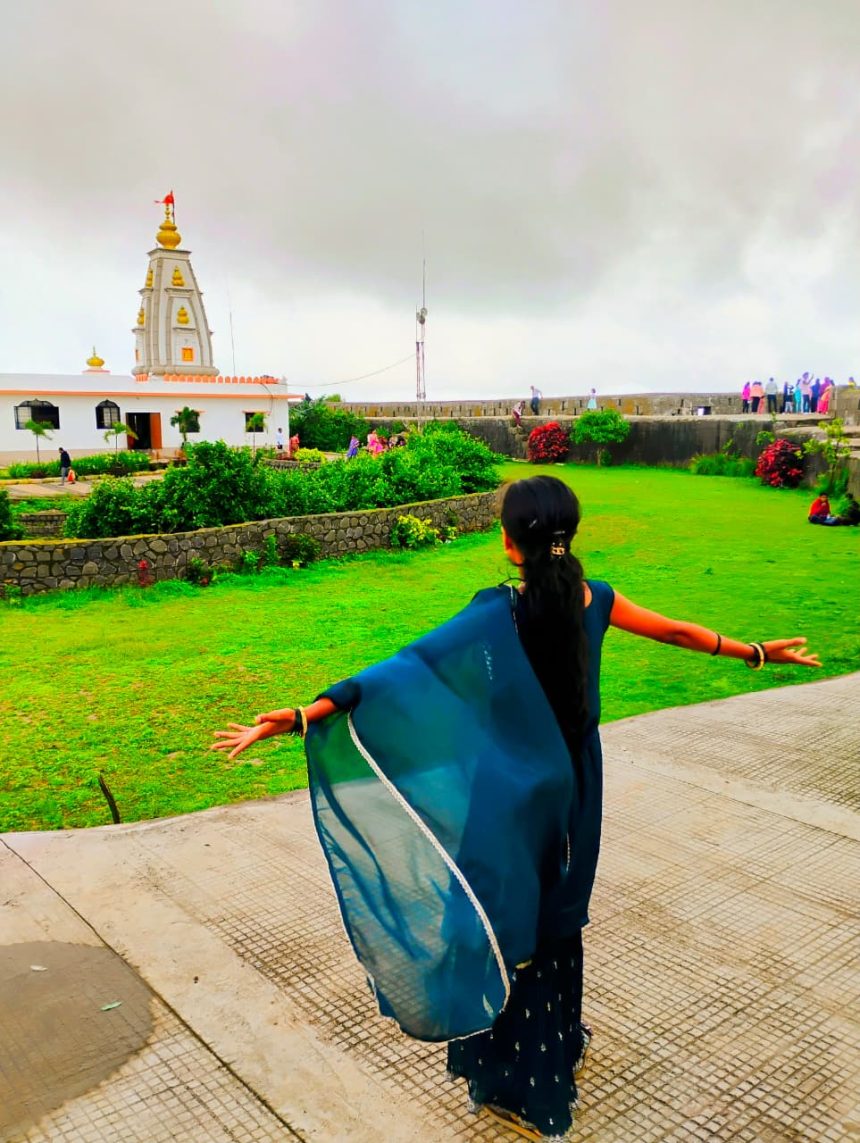 ಮಗಳೆಂಬ ಮಮಕಾರಕ್ಕೆ ಜೀವ ಕೊಟ್ಟವಳು…….!!