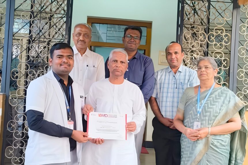 ನಿಜಲಿಂಗಪ್ಪ ಮೆಡಿಕಲ್ ಕಾಲೇಜ್ ವಿದ್ಯಾರ್ಥಿಯ ಸಾಧನೆ