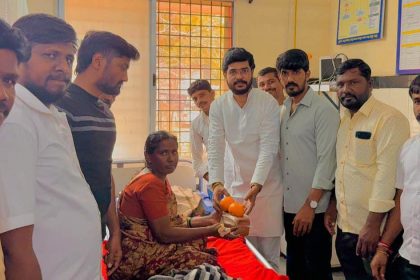 ಗಾಲಿ ಜನಾರ್ದನ ರೆಡ್ಡಿ ಹುಟ್ಟುಹಬ್ಬ ಹಣ್ಣು ಹಂಪಲ ವಿತರಿಸಿದ ಹುಂಡೇಕರ್ ರಾಜೇಶ್ 