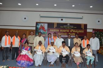 ವಚನಗಳ ಮೂಲಕ ಸಮಾಜ ಸುಧಾರಣೆಗೆ ಶ್ರಮಿಸಿದ ನಿಜಶರಣ ಅಂಬಿಗರ ಚೌಡಯ್ಯನವರು : ಎಸ್.ವಿ.ಸಂಕನೂರ