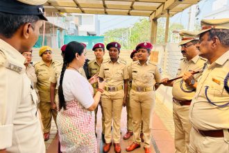 ಅಕ್ಕಪಡೆ ಸಿಬ್ಬಂದಿಗೆ ಸಚಿವರ ಮಾರ್ಗದರ್ಶನ