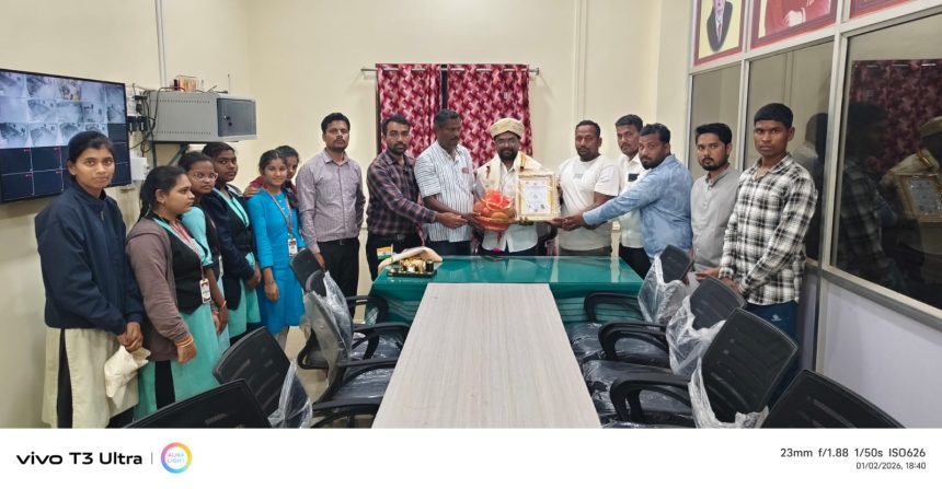 ವಿದೇಶ ಪ್ರವಾಸ ಮುಗಿಸಿ ತಾಯ್ನಾಡಿಗೆ ಆಗಮಿಸಿದ ಬಂಜಾರಾ ಮುಖಂಡ ಶಿವಾನಂದ ಲಮಾಣಿಗೆ ಸನ್ಮಾನ