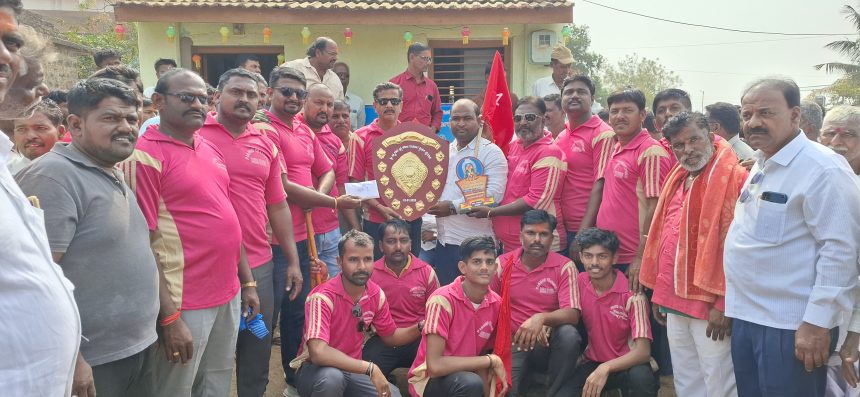 ವಿಜೃಂಭಣೆಯಿಂದ ಜರುಗಿದ ಖೈರವಾಡಿ ಶ್ರೀ ಲಕ್ಷ್ಮಿದೇವಿ ಜಾತ್ರಾ ಮಹೋತ್ಸವ ವಿಜೃಂಭಣೆಯಿಂದ ಜರುಗಿದ ಖೈರವಾಡಿ ಶ್ರೀ ಲಕ್ಷ್ಮಿದೇವಿ ಜಾತ್ರಾ ಮಹೋತ್ಸವ