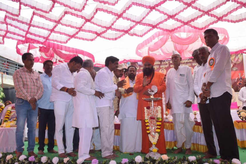 ಒಳ್ಳೆಯ ಸಂಸ್ಕಾರದಿಂದ ಮಾತ್ರ ಶಾಂತಿ ನೆಮ್ಮದಿ ಸಿಗುತ್ತದೆ : ಶ್ರೀ ಶಿವಬಸವರಾಜೇಂದ್ರ ಮಹಾಸ್ವಾಮಿಜಿಗಳು