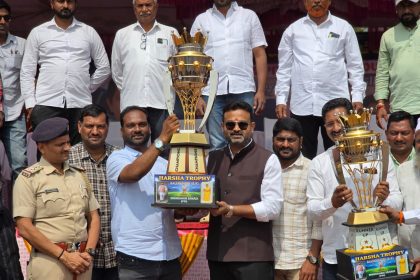 “ಹರ್ಷ ಟ್ರೋಫಿ – ಸೀಸನ್ 6” ಕ್ರಿಕೆಟ್ ಪಂದ್ಯಾವಳಿಗೆ ಚಾಲನೆ ನೀಡಿದ ಚನ್ನರಾಜ