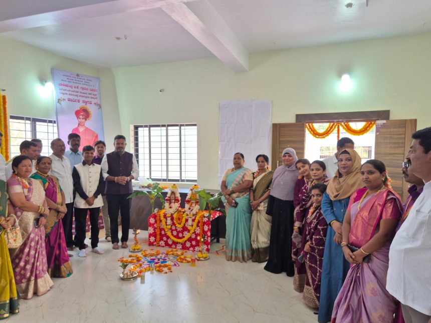 ಕ್ಷೇತ್ರದ ಅಭಿವೃದ್ಧಿಗಾಗಿ ಸದಾ ಜೊತೆಯಾಗಿರೋಣ : ಚನ್ನರಾಜ ಹಟ್ಟಿಹೊಳಿ ಕ್ಷೇತ್ರದ ಅಭಿವೃದ್ಧಿಗಾಗಿ ಸದಾ ಜೊತೆಯಾಗಿರೋಣ : ಚನ್ನರಾಜ ಹಟ್ಟಿಹೊಳಿ