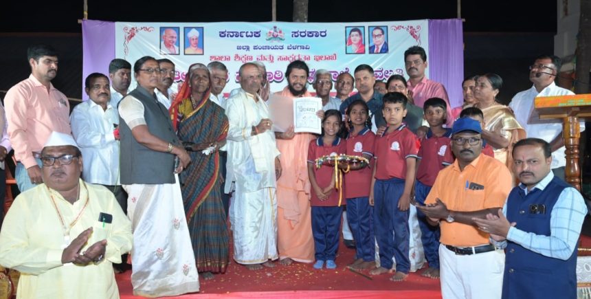 ಆಧುನಿಕ ಶಿಕ್ಷಣ ಜೊತೆಗೆ ಸಂಸ್ಕಾರವೂ ಬೇಕು :  ಚನ್ನಬಸವ ದೇವರು