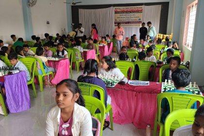 ಟ್ರೆಂಡಿ ಪೇಪರ್ ಚೆಸ್ ಪಂದ್ಯಾವಳಿ