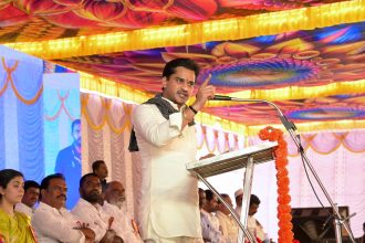 ಸೋಶಿಯಲ್ ಮೀಡಿಯಾ ವ್ಯಾಮೋಹಕ್ಕೆ ಬಲಿಯಾಗಬೇಡಿ: ಶಾಸಕ ನಾರಾ ಭರತ್ ರೆಡ್ಡಿ ವಿದ್ಯಾರ್ಥಿಗಳಿಗೆ ಕರೆ