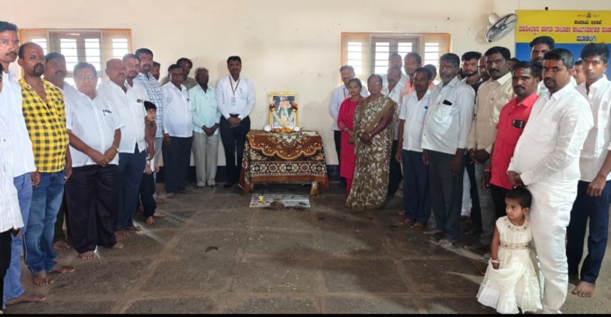 ಮಡಿವಾಳ ಮಾಚಿದೇವರು ಸಾಮಾಜಿಕಕ್ರಾಂತಿ ಕೈಗೊಂಡ ಮಹಾನ್ ಪುರುಷ : ತಹಶೀಲ್ದಾರ ಶ್ರೀಶೈಲ ಗುಡುಮೆ