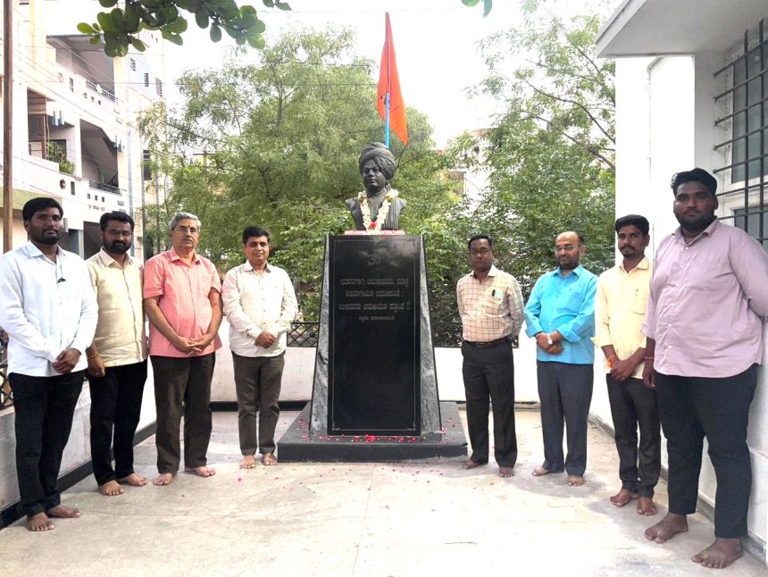 ಮಾತೃ ಭಾಷೆಯ ಅಭ್ಯುದಯವಾಗದೇ ಭಾರತದ ಸ್ವಾತಂತ್ರ್ಯ ಮತ್ತು ಪ್ರಜಾಪ್ರಭುತ್ವ ಅಪೂರ್ಣ ಮಾತೃ ಭಾಷೆಯ ಅಭ್ಯುದಯವಾಗದೇ ಭಾರತದ ಸ್ವಾತಂತ್ರ್ಯ ಮತ್ತು ಪ್ರಜಾಪ್ರಭುತ್ವ ಅಪೂರ್ಣ