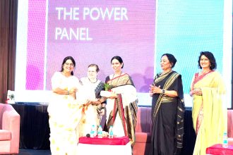 ** ಮಹಿಳೆ ಮನಸು ಮಾಡಿದರೆ ಏನು ಬೇಕಾದರೂ ಸಾಧಿಸಬಹುದು: ಸಚಿವೆ ಲಕ್ಷ್ಮೀ ಹೆಬ್ಬಾಳಕರ್‌*    ** ಮಹಿಳಾ ಸಮಾವೇಶದಲ್ಲಿ ಸಚಿವೆ ಲಕ್ಷೀ ಹೆಬ್ಬಾಳಕರ್‌ ಹೇಳಿಕೆ* 