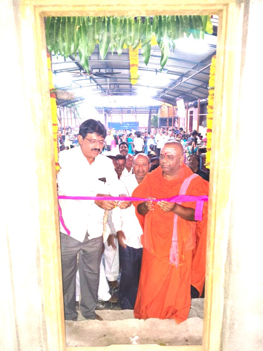 ಜಾತ್ರೆಗಳಿಂದ ಬಾಂದವ್ಯ, ಸಂಸ್ಕಾರ ಹೆಚ್ಚಳ : ಬಾಬಾಸಾಹೇಬ ಪಾಟೀಲ ಜಾತ್ರೆಗಳಿಂದ ಬಾಂದವ್ಯ, ಸಂಸ್ಕಾರ ಹೆಚ್ಚಳ : ಬಾಬಾಸಾಹೇಬ ಪಾಟೀಲ