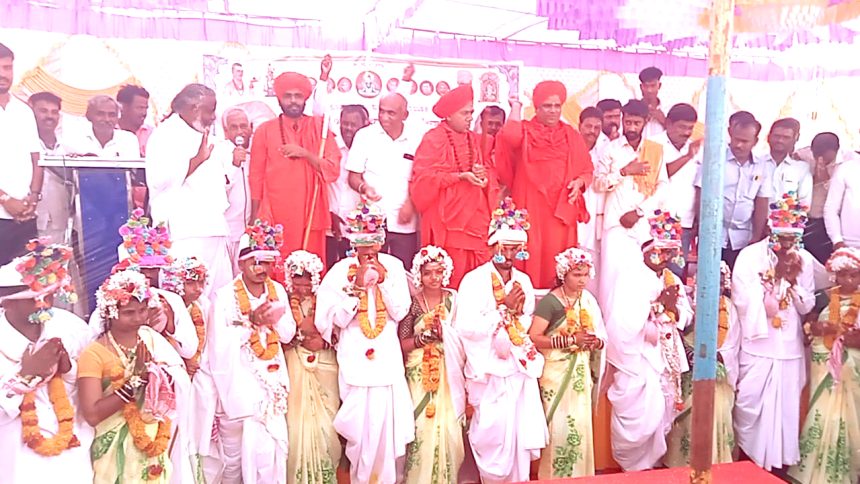 ಸಾಮೂಹಿಕ ವಿವಾಹಗಳು ಬಡವರ ಮದುವೆಗಳಲ್ಲಾ ಇವು ಭಾಗ್ಯವಂತರ ಮದುವೆ : ಕುಡಗುಂಟಿ,,