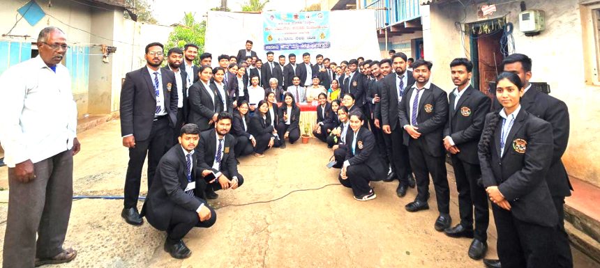 ಜನಸಾಮಾನ್ಯರಲ್ಲಿ ಕಾನೂನು ಅರಿವು ಮೂಡಿಸುವುದು ಅತ್ಯಂತ ಅಗತ್ಯ: ಸಂದೀಪ ಪಾಟೀಲ ಜನಸಾಮಾನ್ಯರಲ್ಲಿ ಕಾನೂನು ಅರಿವು ಮೂಡಿಸುವುದು ಅತ್ಯಂತ ಅಗತ್ಯ: ಸಂದೀಪ ಪಾಟೀಲ