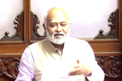 ಶಿಶು ಪೋಷಣೆಗೆ ಇಚ್ಛಿಸುವ ಶಿಕ್ಷಕಿಯರ ಸ್ಥಳ ನಿಯುಕ್ತಿಗೆ ಐದು ವರ್ಷಗಳ ಅವಕಾಶ