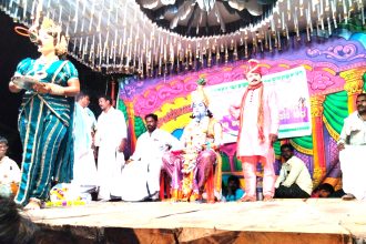 ತೆಕ್ಕಲಕೋಟೆ ಕಾಡು ಸಿದ್ದೇಶ್ವರ ಜಾತ್ರೆ ; ವೀರಭದ್ರೇಶ್ವರ ಕಲಾವಿದರ  ಸಂಘದಿಂದ ಬಯಲಾಟ ಪ್ರದರ್ಶನ 