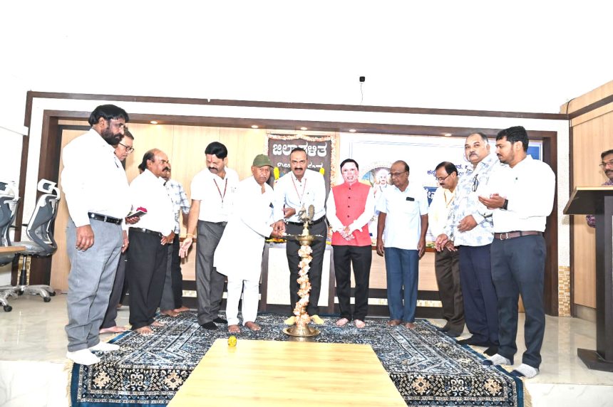 ದೇವರ ದಾಸಿಮಯ್ಯನವರ ವಚನಗಳ ಸಾರ ಸಮಾಜಕ್ಕೆ ದಾರಿ ದೀವಿಗೆ: ಡಾ. ಔದ್ರಾಮ