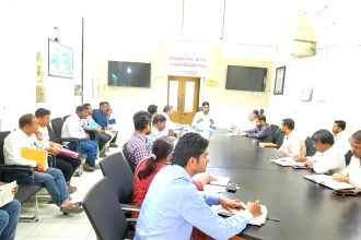 ೩ ದಿನದೊಳಗೆ ಜಂಟಿ ಸಮೀಕ್ಷೆ  ನಡೆಸಿ ವರದಿ ಸಲ್ಲಿಸಲು  ಜಿಲ್ಲಾಧಿಕಾರಿ ಡಾ. ಆನಂದ ಕೆ. ಸೂಚನೆ ಜಿಲ್ಲೆಯಲ್ಲಿ ಬಿರುಗಾಳಿ, ಆಲಿಕಲ್ಲು ಮಳೆಯಿಂದ ಕೃಷಿ, ತೋಟಗಾರಿಕೆ ಬೆಳೆ ಹಾನಿ