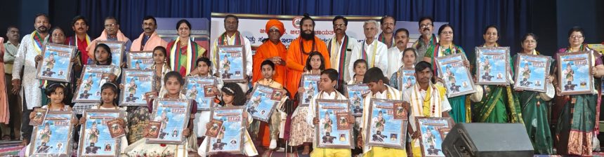 ಧರ್ಮದ ಬಗ್ಗೆ ಮಾತನಾಡಿದರೆ ಸಾಲದು ಆಚರಣೆಯಲ್ಲಿ ಇರಬೇಕು: ಚೆನ್ನವೀರ ಶ್ರೀ