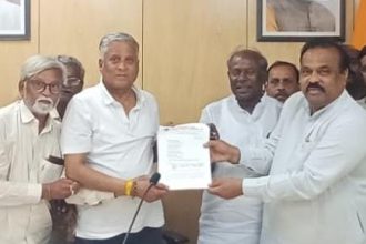 ಸಿರುಗುಪ್ಪ ಸಿಂಧನೂರು ರೈಲ್ವೇ ಮಾರ್ಗ ನಿರ್ಮಾಣಕ್ಕೆ ಸಚಿವ ಸೋಮಣ್ಣಗೆ ರೈಲ್ವೆ ಕ್ರಿಯಾ ಸಮಿತಿ ಮನವಿ