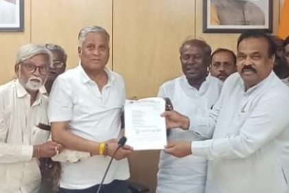 ಸಿರುಗುಪ್ಪ ಸಿಂಧನೂರು ರೈಲ್ವೇ ಮಾರ್ಗ ನಿರ್ಮಾಣಕ್ಕೆ ಸಚಿವ ಸೋಮಣ್ಣಗೆ ರೈಲ್ವೆ ಕ್ರಿಯಾ ಸಮಿತಿ ಮನವಿ