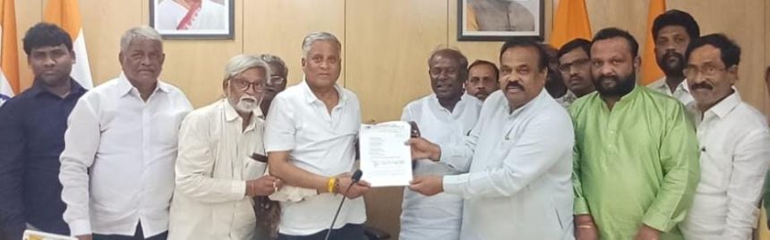 ಸಿರುಗುಪ್ಪ ಸಿಂಧನೂರು ರೈಲ್ವೇ ಮಾರ್ಗ ನಿರ್ಮಾಣಕ್ಕೆ ಸಚಿವ ಸೋಮಣ್ಣಗೆ ರೈಲ್ವೆ ಕ್ರಿಯಾ ಸಮಿತಿ ಮನವಿ