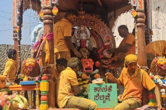 ಸಂಭ್ರಮದ ಹುಕ್ಕೇರಿ ಶ್ರೀ ಲಕ್ಷ್ಮೀದೇವಿ ಜಾತ್ರೆ.ಸಂಭ್ರಮದ ಹೊನ್ನಾಟ, ಉಡಿ ತುಂಬುವ ಕಾರ್ಯಕ್ರಮ, ಬಂಡಾರದಲ್ಲಿ ಮಿಂದೆದ್ದ ಹುಕ್ಕೇರಿ ಜನತೆ.