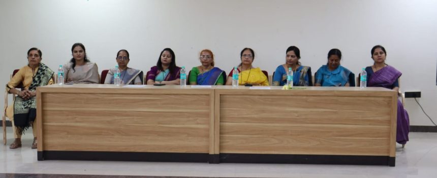 ಮಹಿಳೆಯರೇ ಸಶಕ್ತ ಸಮಾಜದ ನಿರ್ಮಾಪಕರು, ಎಂದು ಅನ್ನಪೂರ್ಣಾ ಶಿಕ್ಷಣ ಸಂಸ್ಥೆಯ ನಿರ್ದೇಶಕಿ ಡಾ. ದೀಪಾ ಪಾಂಗಿ ಅಭಿಮತ