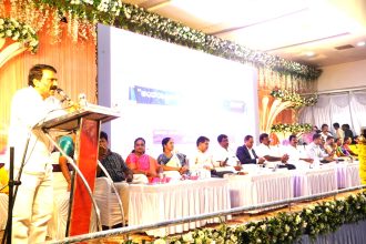 ಅಂತರಾಷ್ಟಿçÃಯ ಮಹಿಳಾ ದಿನಾಚರಣೆ ಕಾರ್ಯಕ್ರಮದಲ್ಲಿ ಲಿಡ್ಕರ್ ಅಧ್ಯಕ್ಷ ಮುಂಡರಗಿ ನಾಗರಾಜ್ ಹೇಳಿಕೆ ಭಾರತೀಯ ಸಂಸ್ಕೃತಿಯಲ್ಲಿ ಮಹಿಳೆಯರಿಗೆ ಪೂಜನೀಯ ಸ್ಥಾನ