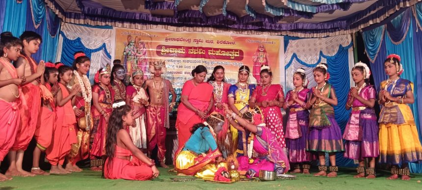 ರಂಜಿಸಿದ ಶ್ರೀನಿವಾಸ ಕಲ್ಯಾಣ ನಾಟಕ ರಂಜಿಸಿದ ಶ್ರೀನಿವಾಸ ಕಲ್ಯಾಣ ನಾಟಕ