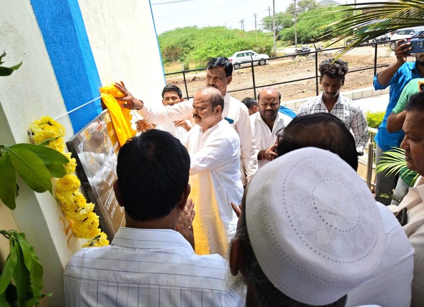 ಗ್ರಾಮೀಣ ಬಾಲಕಿಯರ ಶಿಕ್ಷಣಕ್ಕೆ ಬಲ: ತೆಕ್ಕಲಕೋಟೆಯಲ್ಲಿ ನೂತನ ವಸತಿ ನಿಲಯ ಉದ್ಘಾಟನೆ