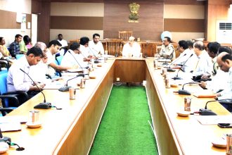 ಶ್ರೀ ಹುಲಿಗೆಮ್ಮ ದೇವಿ ಜಾತ್ರಾ ಮಹೋತ್ಸವ: ಪೂರ್ವಭಾವಿ ಸಭೆಸಾರ್ವಜನಿಕರಿಗೆ ತೊಂದರೆಯಾಗದಂತೆ ಅಚ್ಚುಕಟ್ಟು ವ್ಯವಸ್ಥೆ ಕಲ್ಪಿಸಿ: ಡಾ.ಸುರೇಶ ಬಿ.ಇಟ್ನಾಳ