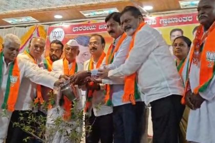 ಯತ್ನಾಳ ಅವರನ್ನು ಮತ್ತೇ ಬಿಜೆಪಿ ಪಕ್ಷಕ್ಕೆ ಮರಳಿ ಕರೆ ತರಲಾಗುವುದು : ರಮೇಶ ಜಾರಕಿಹೊಳಿ