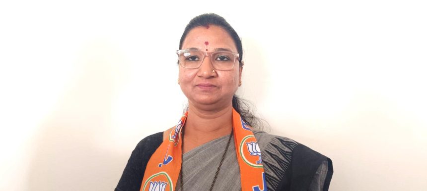 ಎರಡನೇ ಬಾರಿಗೆ ಬಿಜೆಪಿ ಮಹಿಳಾ ಘಟಕದ ಜಿಲ್ಲಾಧ್ಯಕ್ಷರಾಗಿ ಹಂಪಿ ರಮಣ ನೇಮಕ ಎರಡನೇ ಬಾರಿಗೆ ಬಿಜೆಪಿ ಮಹಿಳಾ ಘಟಕದ ಜಿಲ್ಲಾಧ್ಯಕ್ಷರಾಗಿ ಹಂಪಿ ರಮಣ ನೇಮಕ